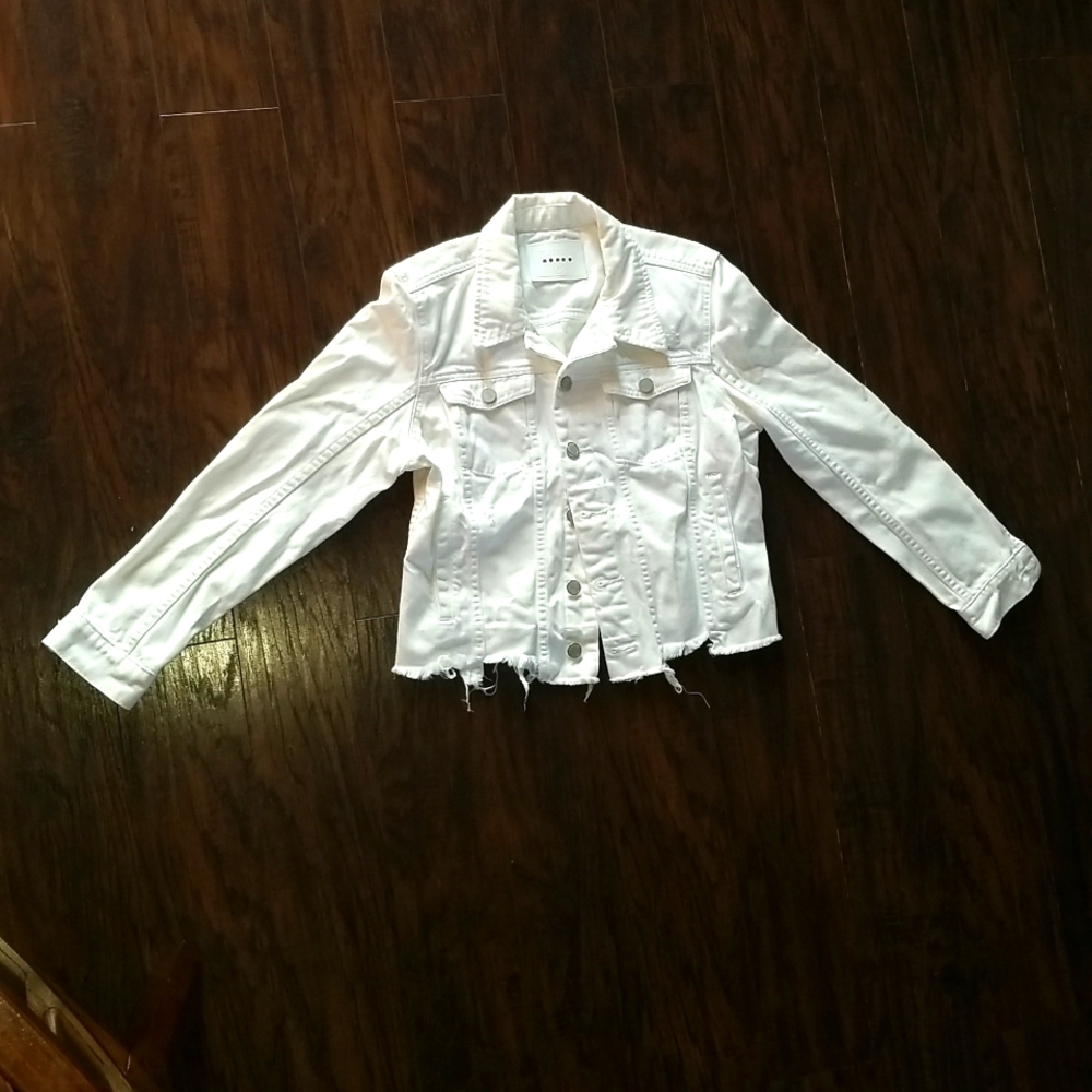 Blank NYC White, distressed, cropped jean jacket